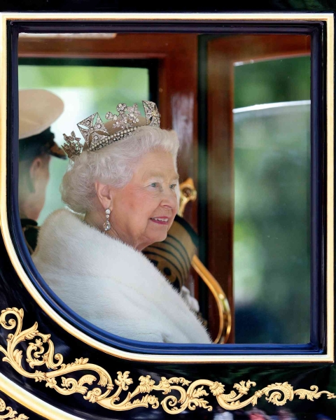 13 Royal Tiara Moments Throughout History That Embody English Opulence