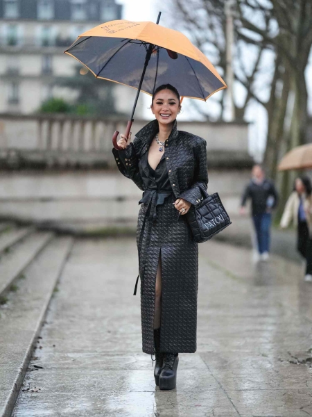 12 Rainy Day Outfits That Spark Joy Even When It's Gloomy Out