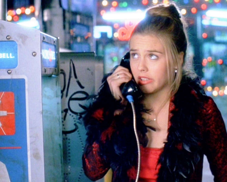 9 'Clueless' Outfits That Will Have You Totally Buggin' in Peak '90s Style