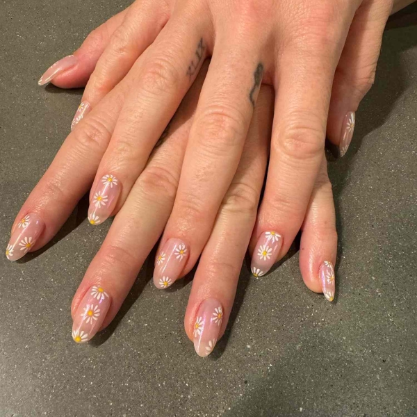 Katy Perry's Springy Manicure Is a Sweet Homage to Her Daughter