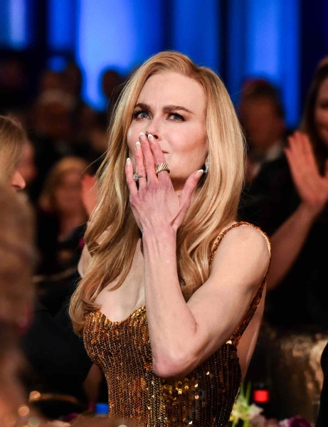 Nicole Kidman's Dainty French Manicure Is Spring Nail Art at Its Sweetest
