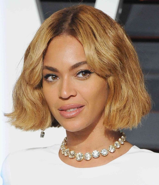 15 Blonde Bobs That Prove It’s the Ultimate Old Money Combo