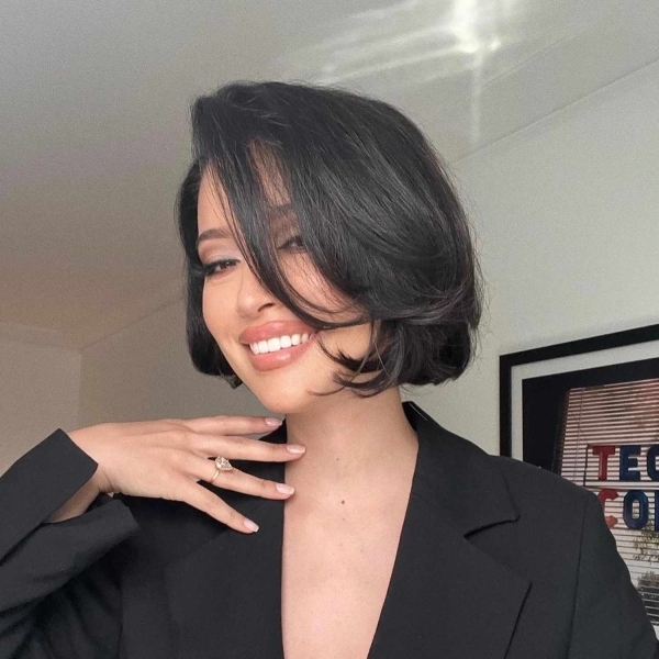 Bobs Are the Trendiest Cut of the Moment—Here's What to Know Before Getting One