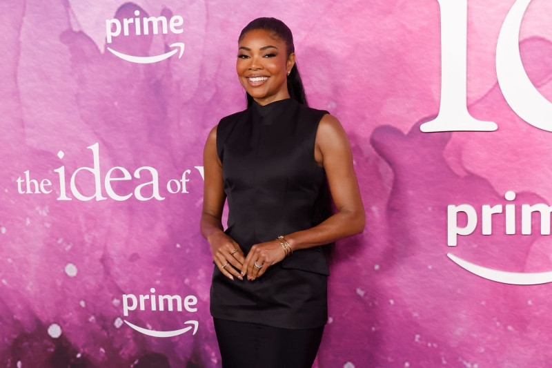 Gabrielle Union's Peach Chrome Manicure Belongs On Your Spring Mood Board