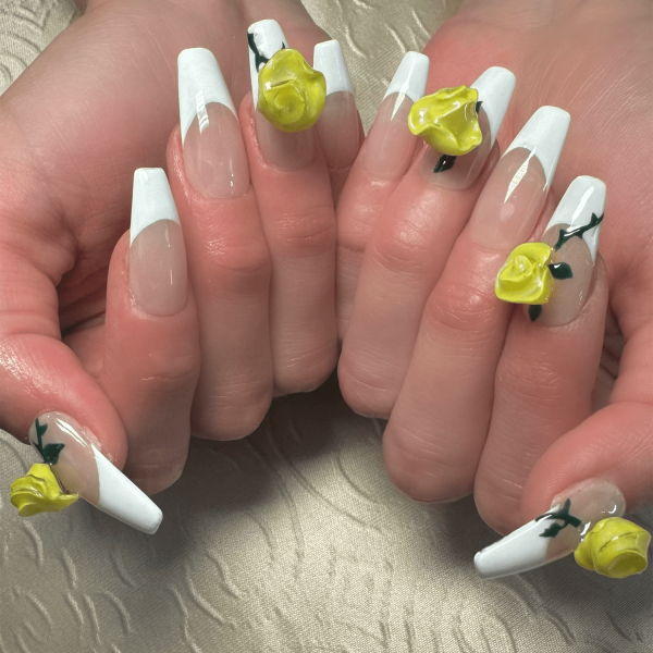 Gigi Hadid's 3D Floral Met Gala Nails Are Little Works of Art