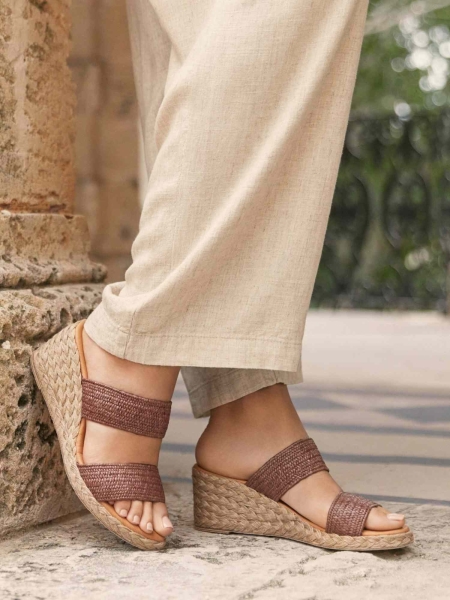 5 Comfortable Sandal Styles That Podiatrists Recommend for Effortless Summer Style