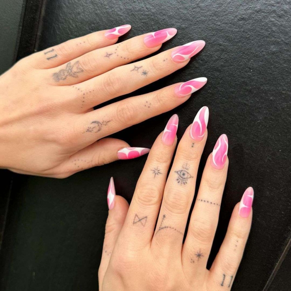 Megan Fox's Pink Abstract Manicure Is So Cool For Summer
