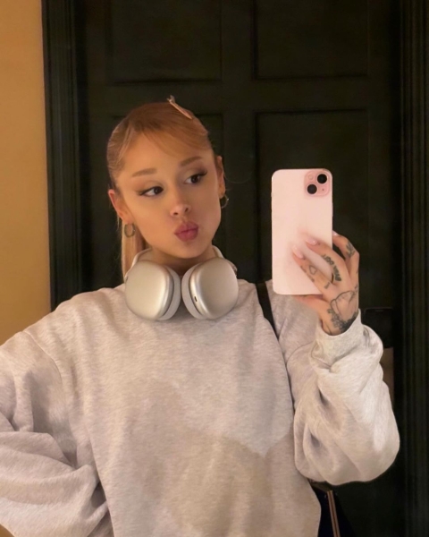 Ariana Grande's Wispy Baby Bangs Are So Chic for Summer