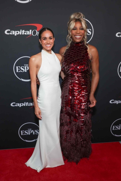 Meghan Markle Tried the Cloud Nail Trend at the ESPY Awards