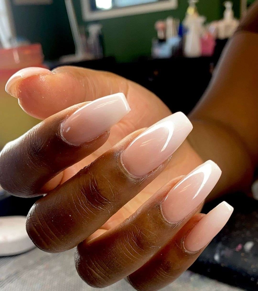 12 Vanilla French Nail Ideas For a Soft and Elegant Manicure