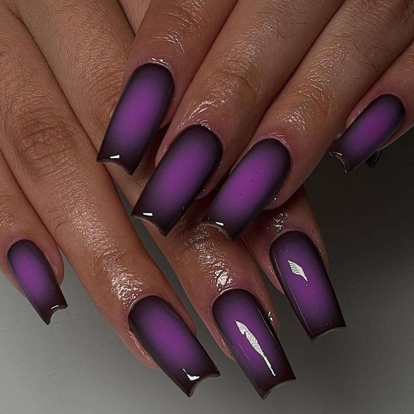 13 Simple Coffin Nail Ideas That Are Timeless and Chic