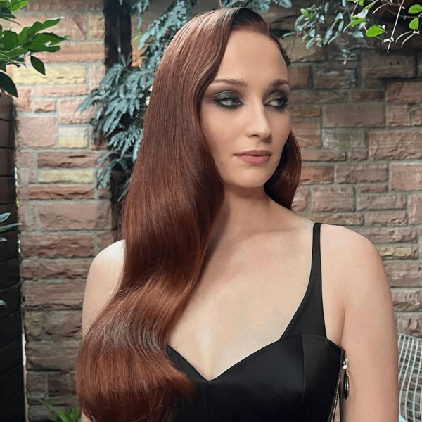 15 Dark Red Hair Colors Perfect For the Summer to Fall Transition