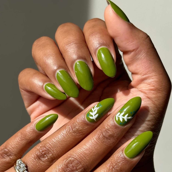 15 Olive Green Nail Ideas That Prove It's the Perfect Unexpected Neutral