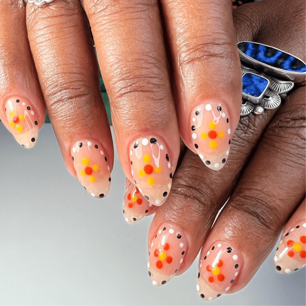 15 Sunflower Nail Art Ideas Perfect for the End of Summer