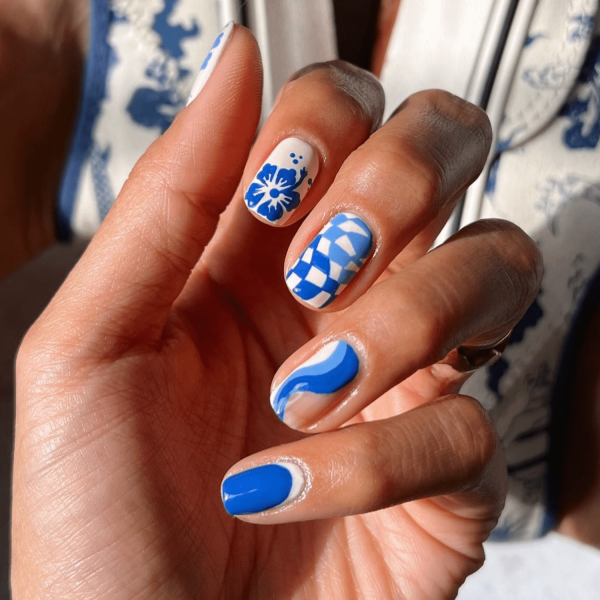 20 Hibiscus Nail Ideas For a Perfectly Y2K Summer Mani