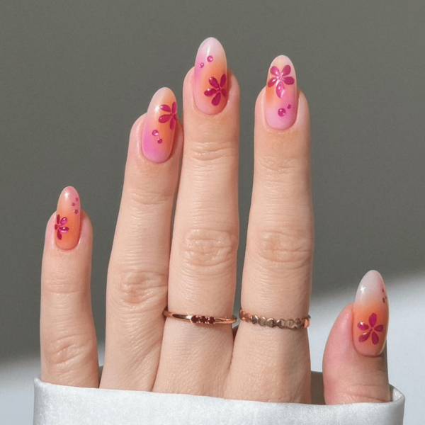 20 Hibiscus Nail Ideas For a Perfectly Y2K Summer Mani