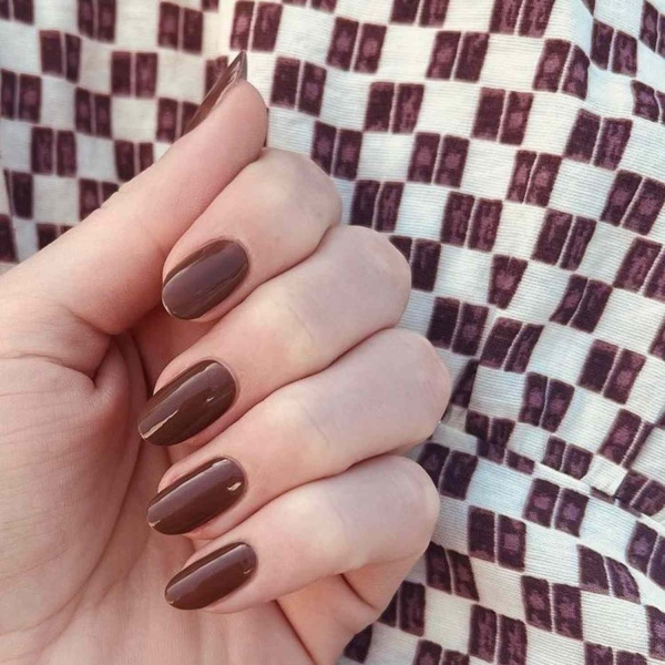 20 September Nail Ideas For a Short and Sweet Mani