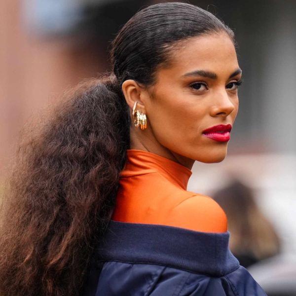 27 Celeb-Approved Ponytail Ideas for Long Hair