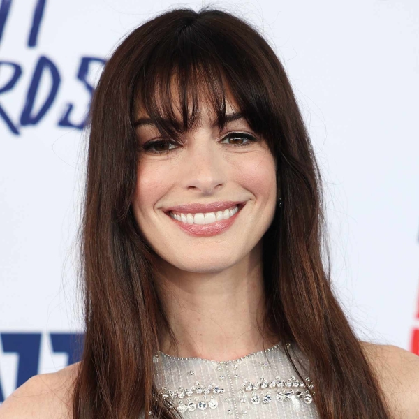 30 Ways to Style French Bangs With Long Hair