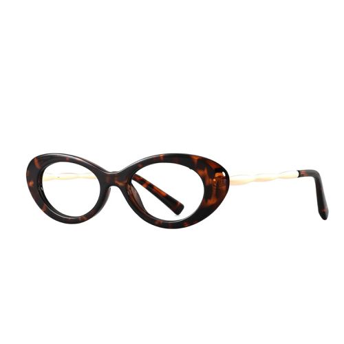 These 2024 Eyeglasses Trends Turn the Functional Accessory into a Chic Statement