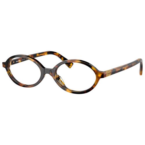 These 2024 Eyeglasses Trends Turn the Functional Accessory into a Chic Statement