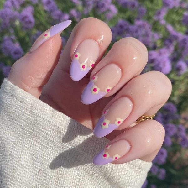 15 Purple French Manicure Ideas, From Glittery Tips to Lavender Accents