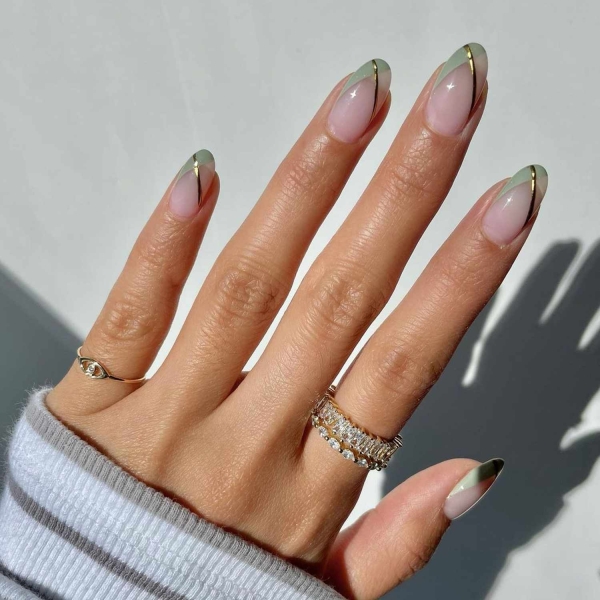 20 French Manicure Ideas for Fall That Bring Cozy Season to Your Fingertips