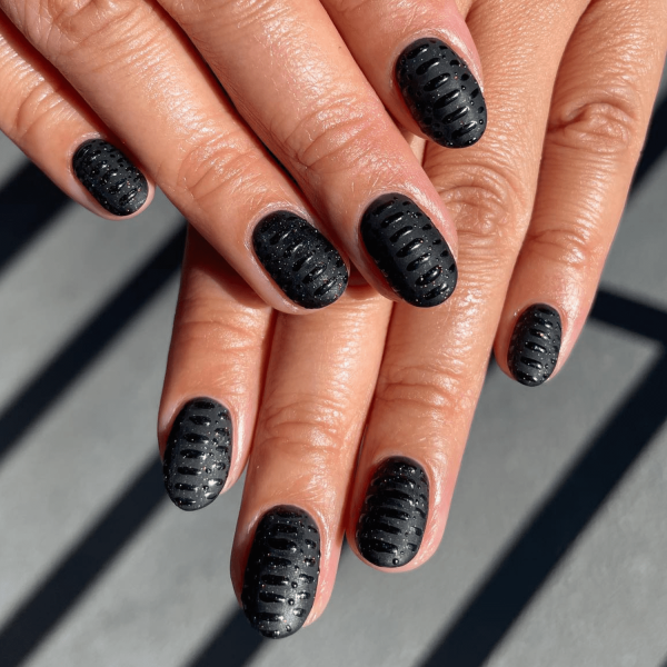 24 Short Nail Ideas for Fall, From Animal Print to Moody Crescents