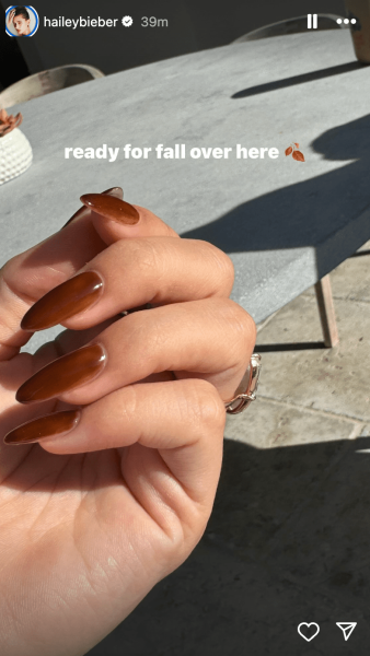 Hailey Bieber Just Cosigned Brown Nails for Fall