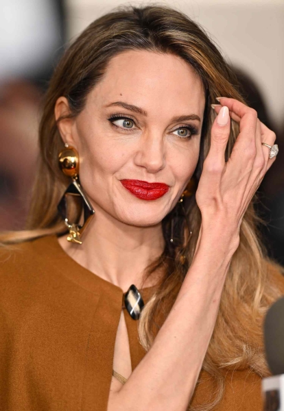 Angelina Jolie’s Cloud Nails Will Be Everywhere This Spring